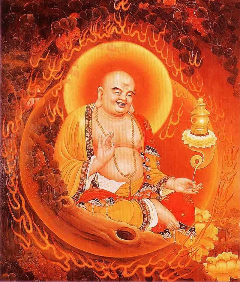 Chiêm ngưỡng ảnh phật Di Lặc ngồi thiền đầy phúc khí