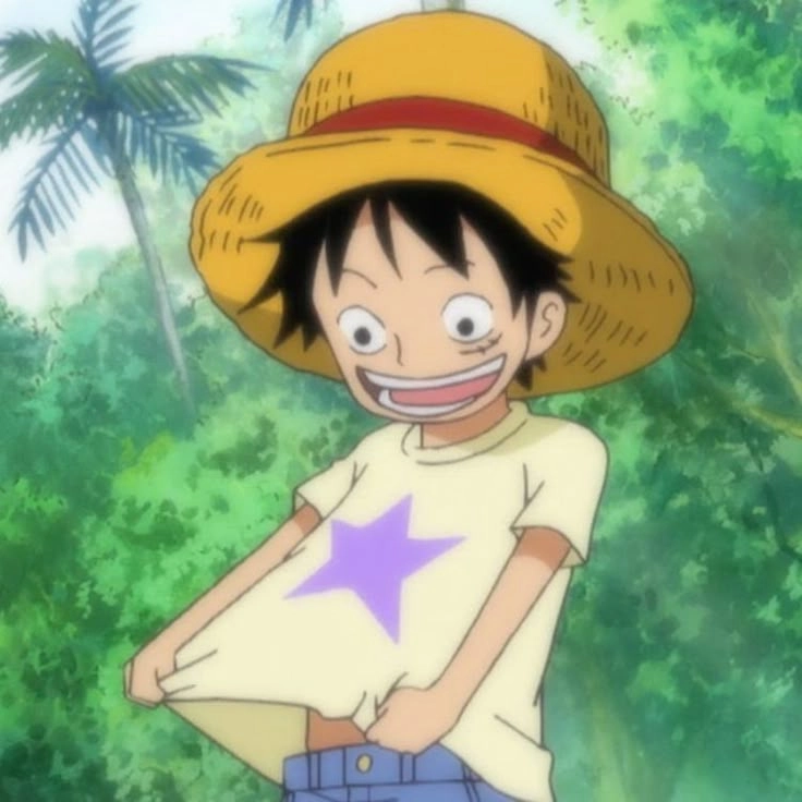 Ảnh Luffy lúc bé với nụ cười lạc quan không đổi