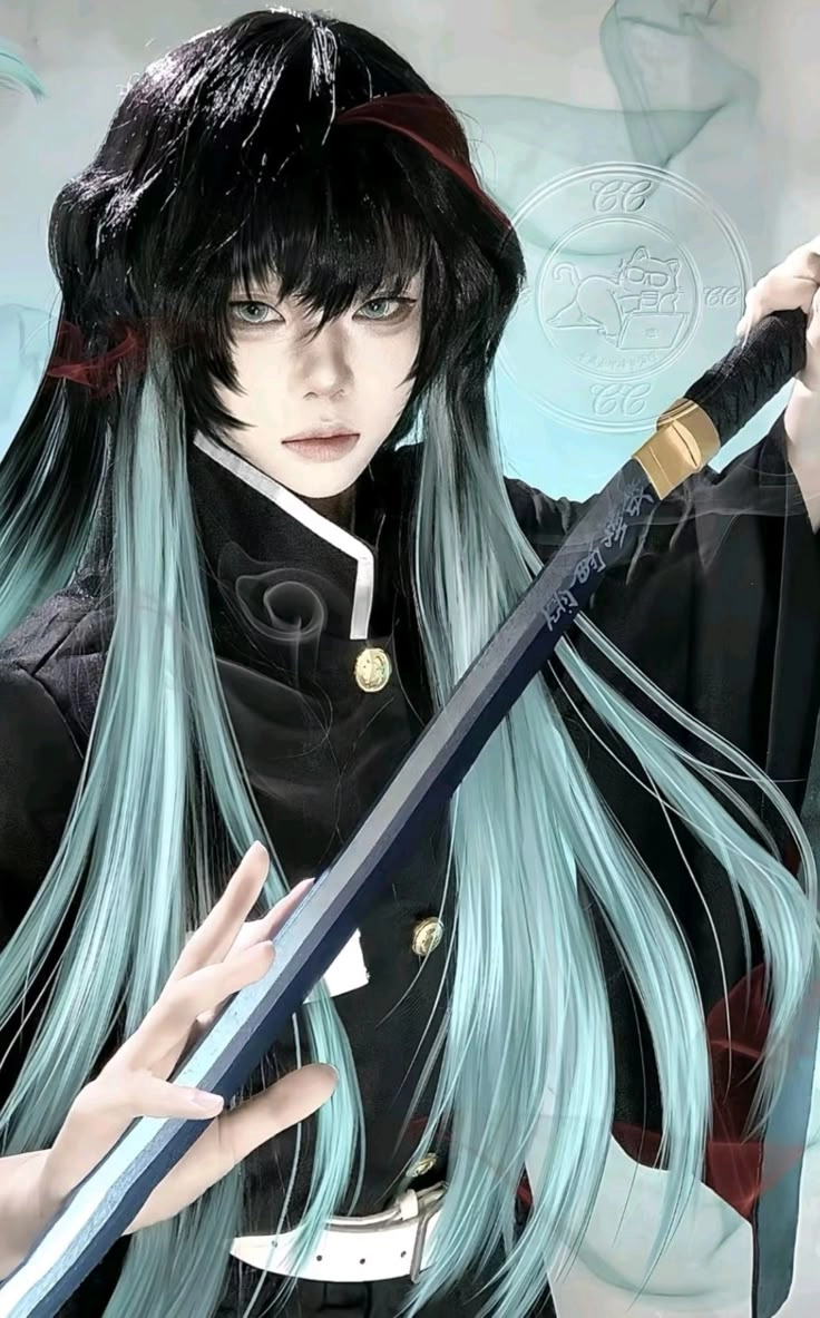 Muichirou cosplay mang vẻ đẹp lạnh lùng cuốn hút