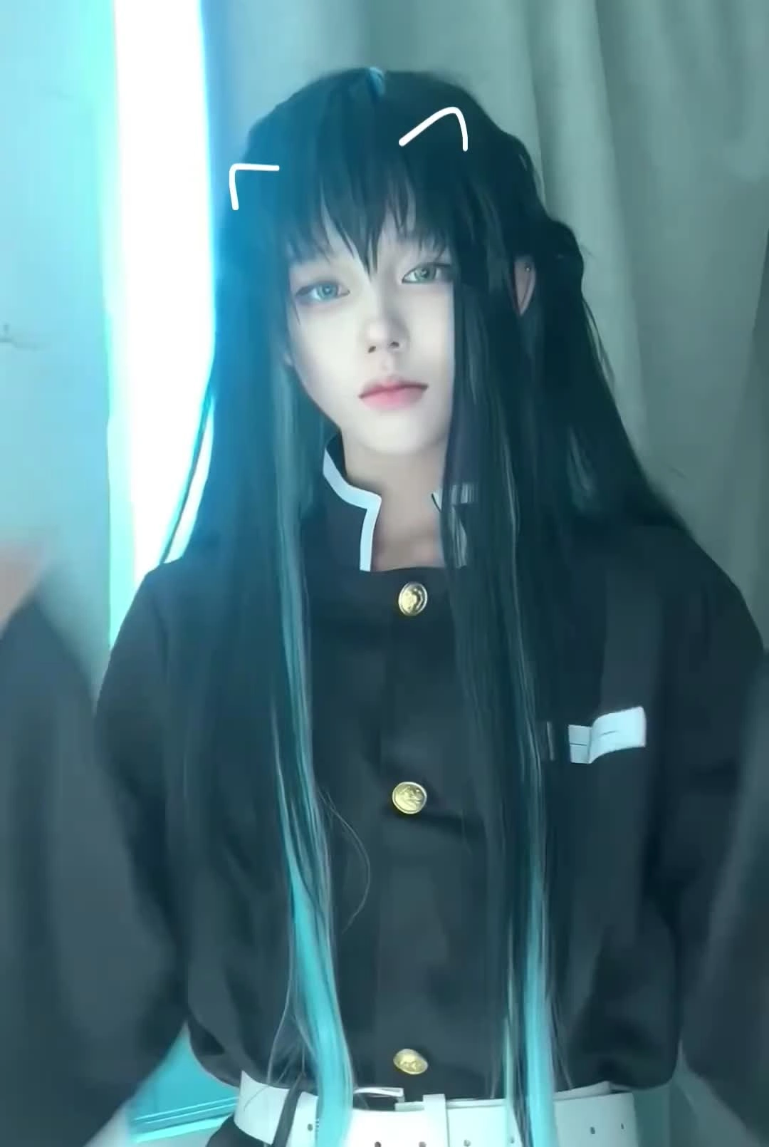 Ảnh Muichiro cosplay khiến fan trầm trồ vì quá xuất sắc