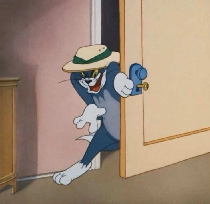 Meme mèo Tom với biểu cảm hài hước khó đỡ