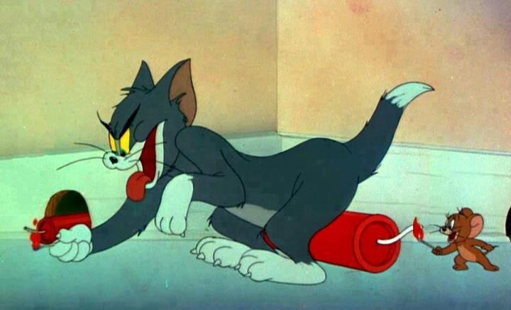 Meme ảnh Tom và Jerry hài hước lan truyền khắp mạng
