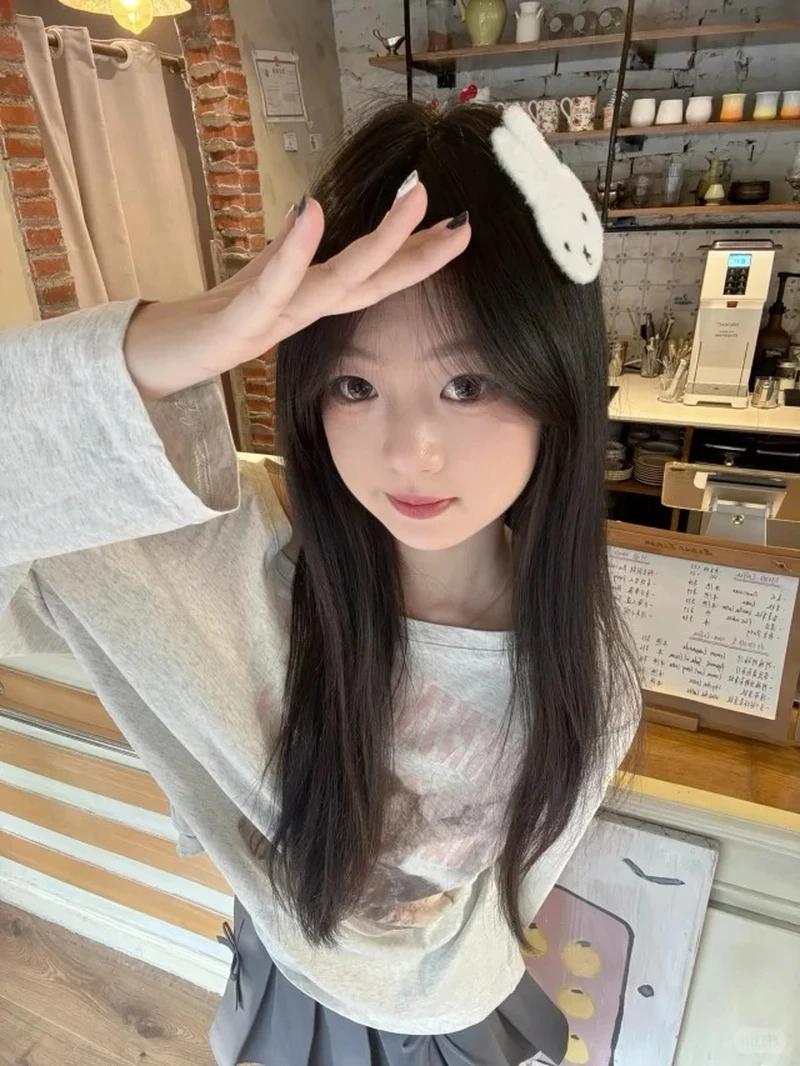Khoảnh khắc gần gũi với ảnh gái xinh 2k4 selfie