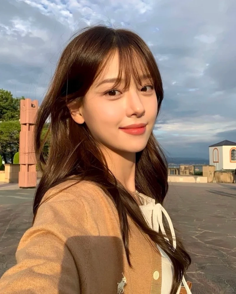 Thưởng thức ảnh gái xinh Instagram 4k chất lượng cao