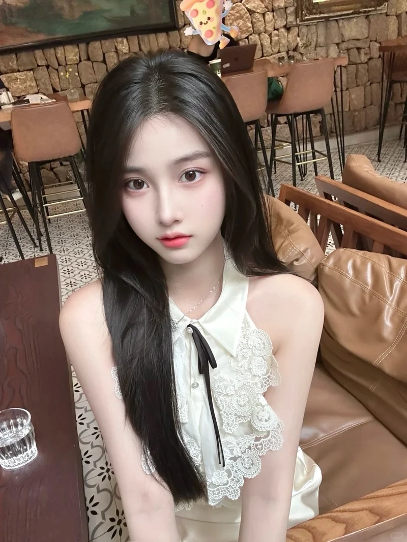 Danh sách gái xinh nổi tiếng hot đang được săn đón